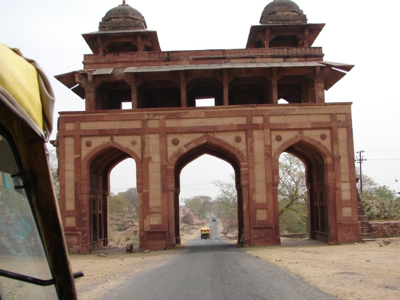 2008/03(March)/AroundTheWorld/Fatehpur Sikri, Abandoned City/800x600_DSC01280.JPG